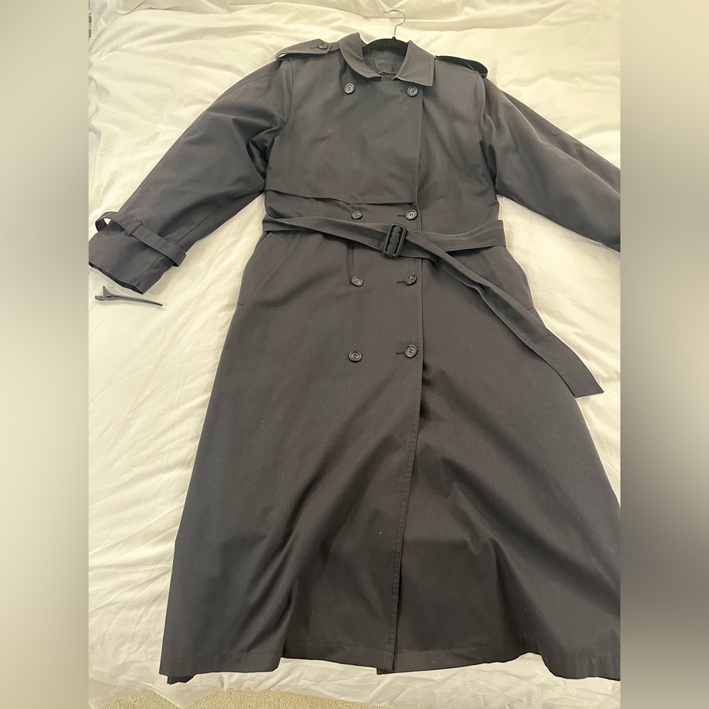 London Fog Black Trench Coat Timeless Style